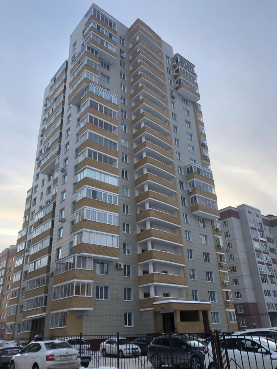 Apartamenty Na Sibgata Hakima U Riviery Kazan Dış mekan fotoğraf